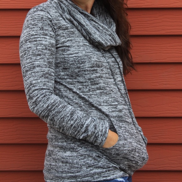 Cowl neck sweatshirt light sweater - Picture 1 of 4